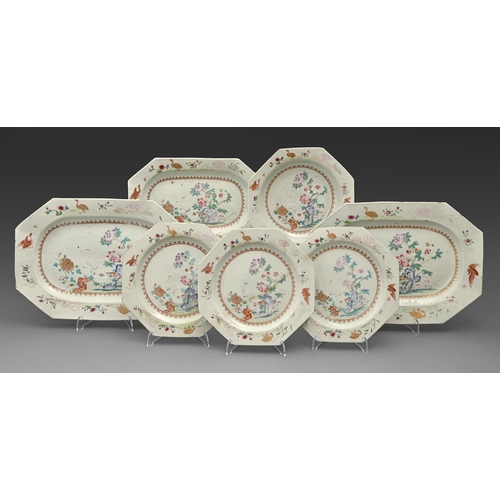 86 - A set of seven Chinese famille rose octagonal plates and dishes, Qianlong period, enamelled with a c... 