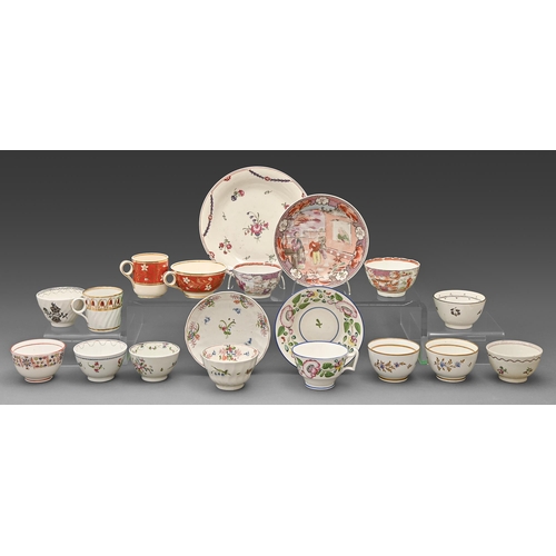 98 - Miscellaneous English porcelain teabowls and other teaware, late 18th c and later, to include Chambe... 