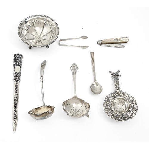 193 - Miscellaneous English and Continental small silver flatware and other articles, to include a Victori... 