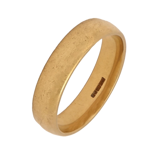 252 - An 18ct gold wedding ring, Birmingham 2001, 6.5g, size P