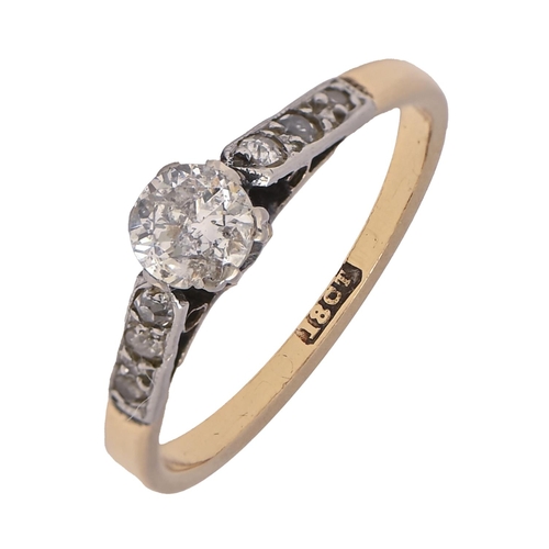 268 - A diamond ring, gold hoop marked 18ct, 2g, size L