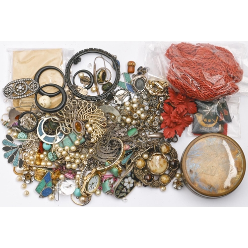 378 - Miscellaneous silver and costume jewellery, early 20th c and later