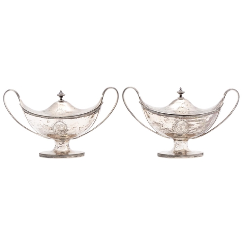 475 - A pair of George III silver sauce tureens and covers, of oval form with reeded loop handles and bead... 