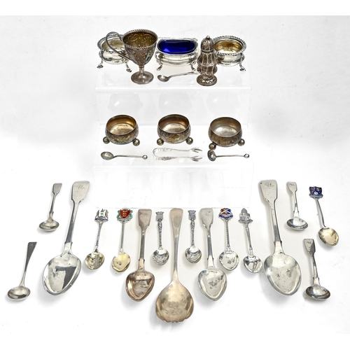 522 - Miscellaneous small silver articles and flatware, Victorian and later, to include a handled egg cup,... 