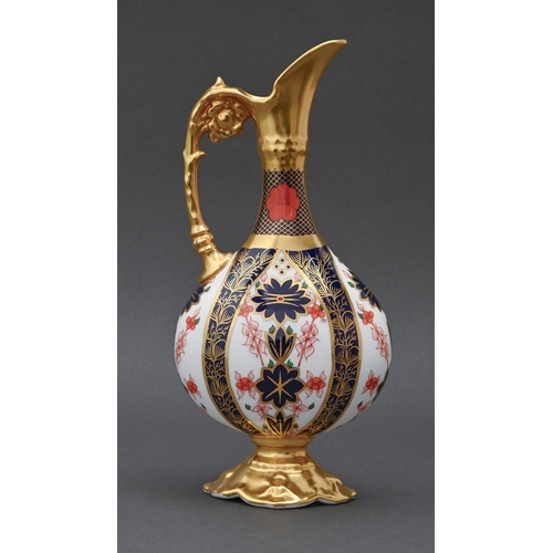 569 - A Royal Crown Derby Imari pattern Kedleston ewer, 1983, 26cm h, printed mark