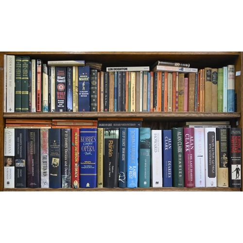 775 - Books. Sixteen shelves of general stock, 20th c, non-fiction and fiction, literature including John ... 