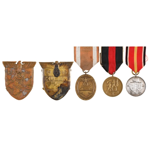 Lot 439       