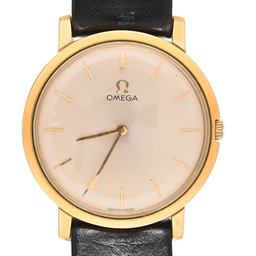 148 - An Omega gold-plated gentleman's wristwatch, 1974, Ref 1519F, stainless steel back, 31mm diam, leath... 