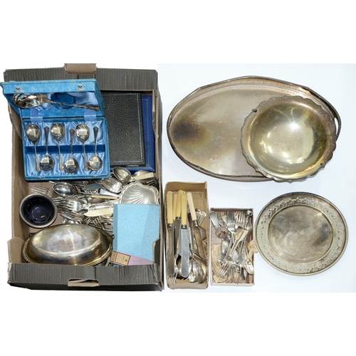 315 - Miscellaneous plated ware, to include a basket gallery tray and flatware