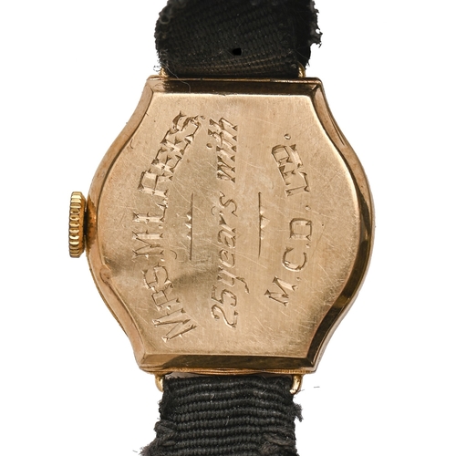 284 - A Gala 9ct gold lady's wristwatch, 21 x 21mm, Birmingham 1942