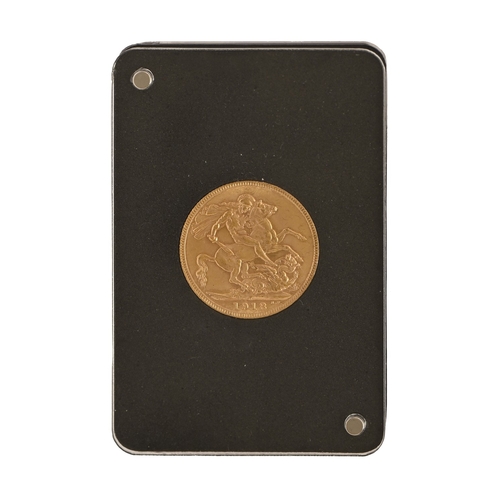 10 - Gold coin. Sovereign 1918, cased