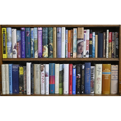 582 - Books. Eighteen shelves of general stock, early 20th c and later, including Pratchett (Terry), Lords... 