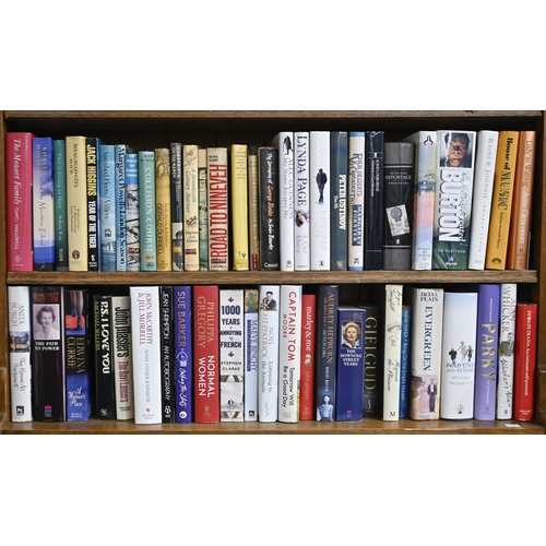 582 - Books. Eighteen shelves of general stock, early 20th c and later, including Pratchett (Terry), Lords... 