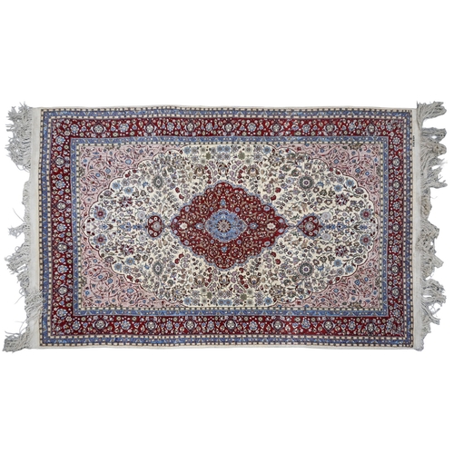 Lot 739       