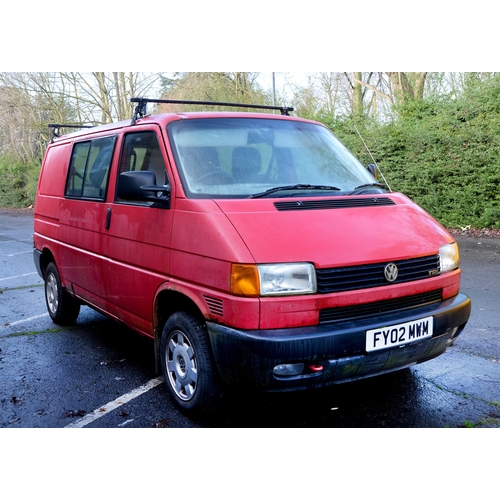192 - Motor Car. Volkswagen Transporter TDI SWB van/side windows LGV, 2461 cc diesel engine, manual transm... 