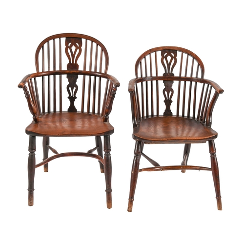 326 - A Victorian yew wood Windsor chair, with elm seat, pierced splat and crinoline stretcher, seat heigh... 
