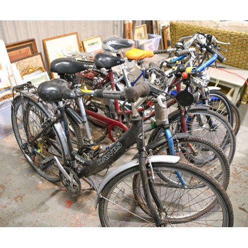 409 - A Dawes Sahara bicycle, a Batribike Diamond electric bicycle, a Triumph Trafficmaster bicycle and tw... 