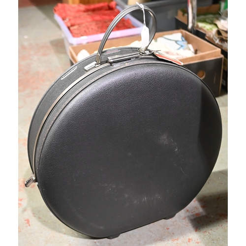 426 - Miscellaneous items, including round suitcase, copper jardiniere, kettle, plated ware, etc... 