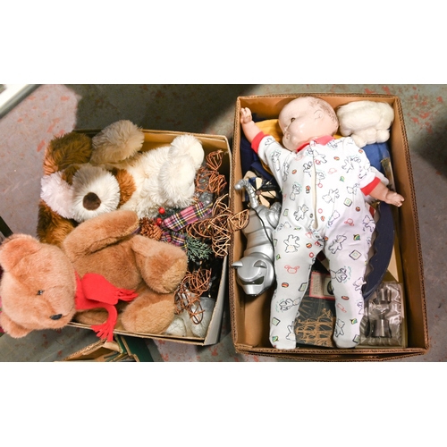 446 - Miscellaneous items, including Venetian masks, soft toys, headphones, Canon camera, a Kodak CAROUSEL... 