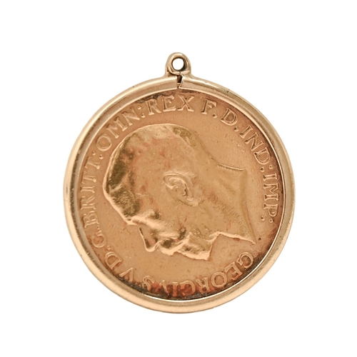 115 - Gold coin. Sovereign 1911, mounted in gold, 8.8g