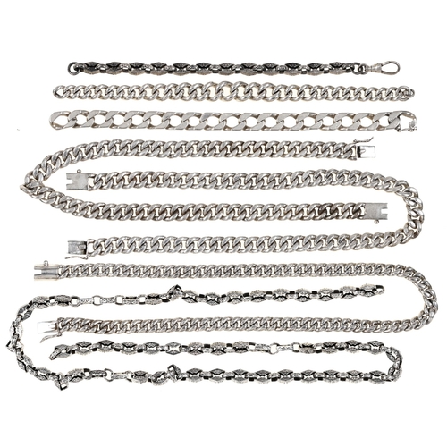 83 - Miscellaneous silver chains, approx 15oz 14dwt