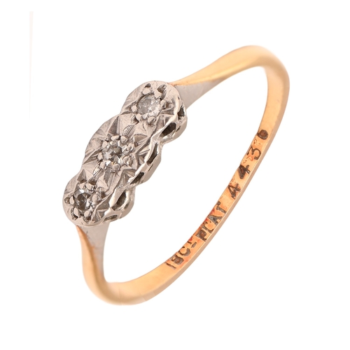 92 - A diamond ring, illusion set, gold hoop marked 18ct PLAT, 1.6g, size I