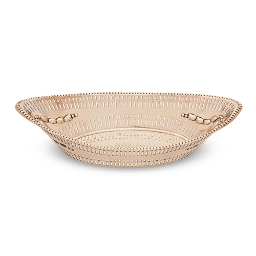 170 - A Scottish Victorian silver sweetmeat dish, the pierced sides stamped with husks, 19cm w, by Hamilto... 