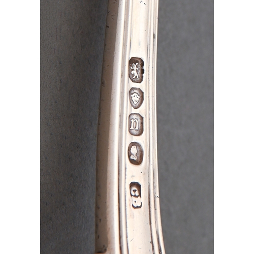 204 - A George IV silver gravy spoon, Fiddle & Thread pattern, crested, by Charles Boyton, London 1828... 