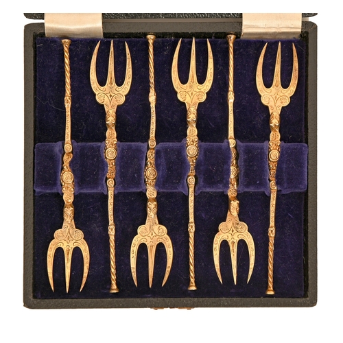 216 - A set of six George V silver gilt pastry forks, after the anointing spoon, by W J Myatt & Co, Bi... 