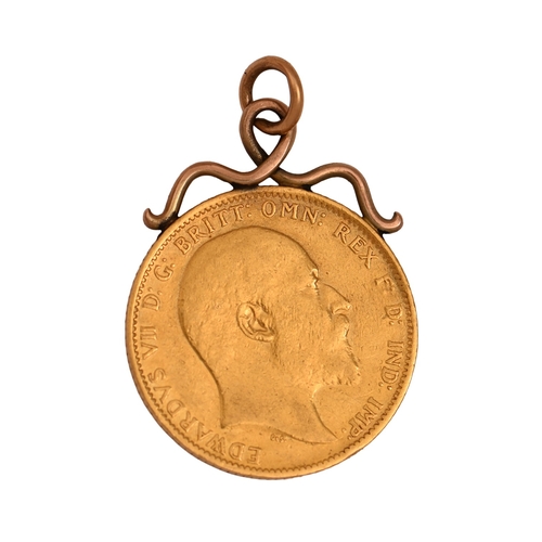 91 - Gold coin. Edward VII, Sovereign 1903M, mounted, 8.6gNO BUYER'S PREMIUM ON THIS LOT... 