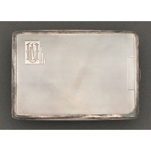 Lot 711       