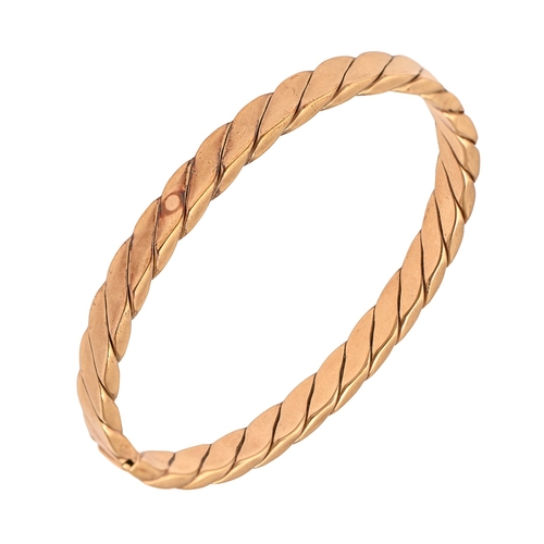 27 - A 9ct gold bracelet, 6.1cm internal, import marked London 1985, 19.5g