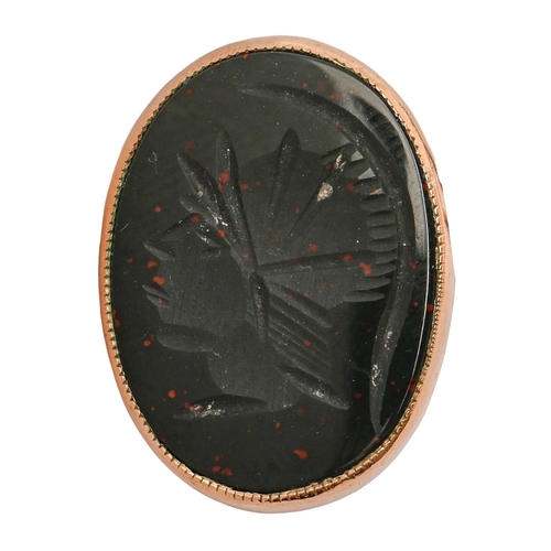 37 - A 9ct gold fob seal, with bloodstone intaglio, 2.7cm h, Birmingham 1974, on gold chain, marked 9K, 2... 
