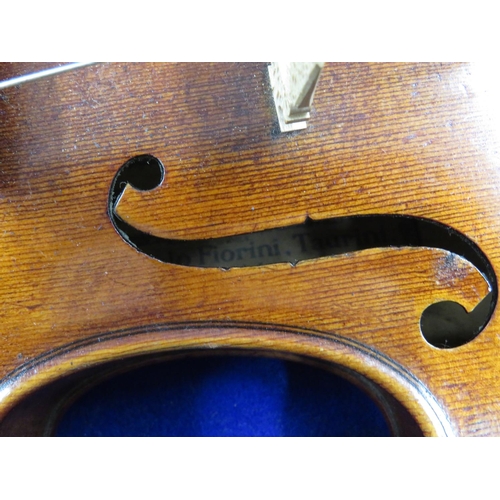 267 - Very nice Paolo Fiornin Taurini Anno 1933 violin with full back - good condition valued 1500 - 2000 ... 