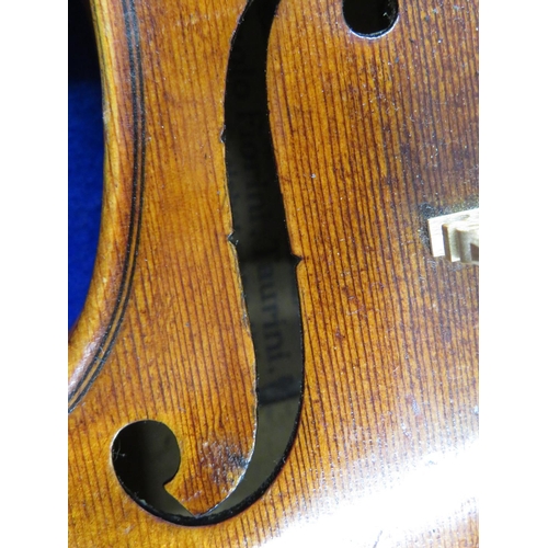 267 - Very nice Paolo Fiornin Taurini Anno 1933 violin with full back - good condition valued 1500 - 2000 ... 