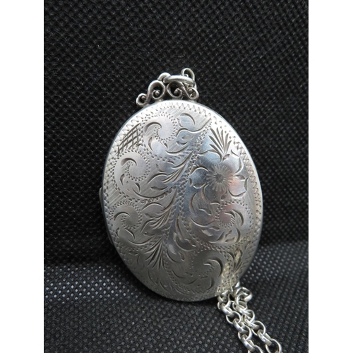 48 - Vintage silver locket on silver belcher link London 1975 34g