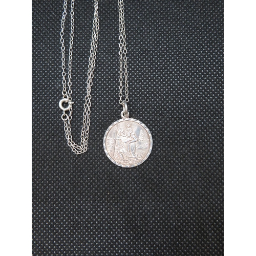 49 - Nuvo silver St. Christopher on 20mm 18