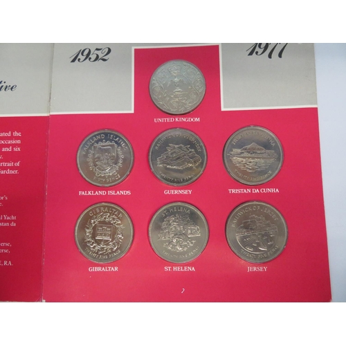 117 - 1977 Official Royal Mint silver Jubilee Crowns set of 7