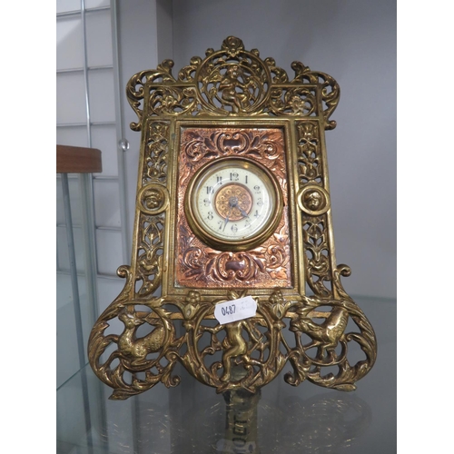 291 - Victorian brass mantle clock