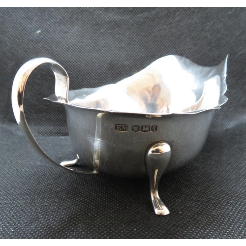 99 - Silver sauce boat by E Viner and Co. Sheffield 1933 103g