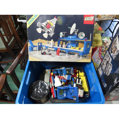 306 - Mix of Lego sets