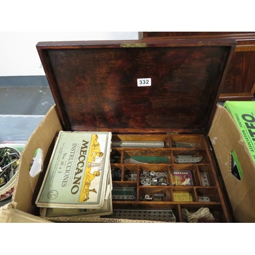 332 - 1932 large early Meccan set in fitted box 1932 from Argentina