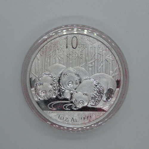 170 - 2013 Chinese 1oz 999 silver coin