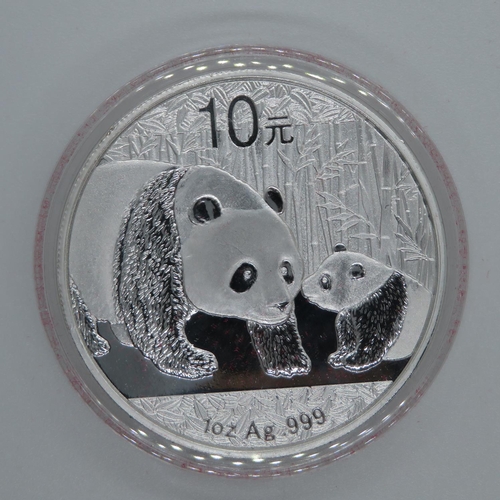 177 - 2011 Chinese 1oz 999 silver coin