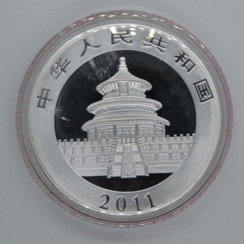 177 - 2011 Chinese 1oz 999 silver coin