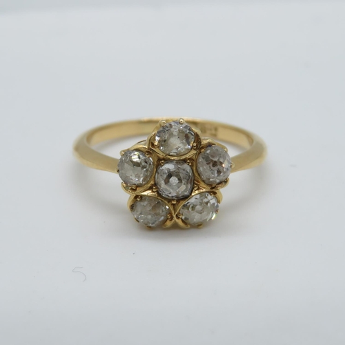 123 - 1ct 18ct gold and diamond ring - 3g total weight - size M