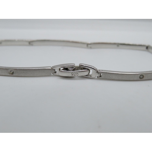 13 - Modern silver bracelet set with 4x small diamonds 7.5