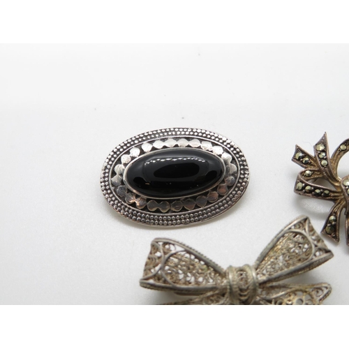 150 - Bag of silver jewellery