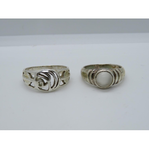 160 - 2x silver rings - 1 is Charles Rennie style