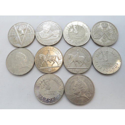 394 - 10x £5.00 coins